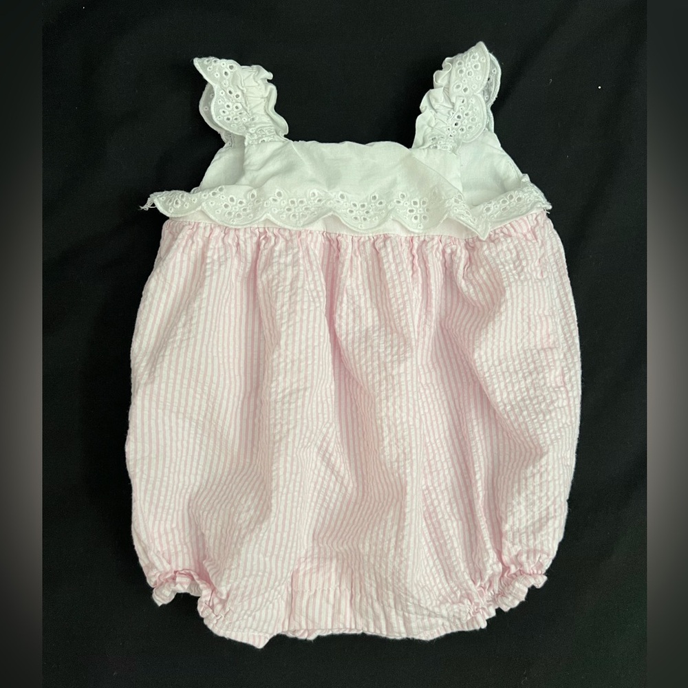 Janie and Jack size 0-3 months pink bubble.
